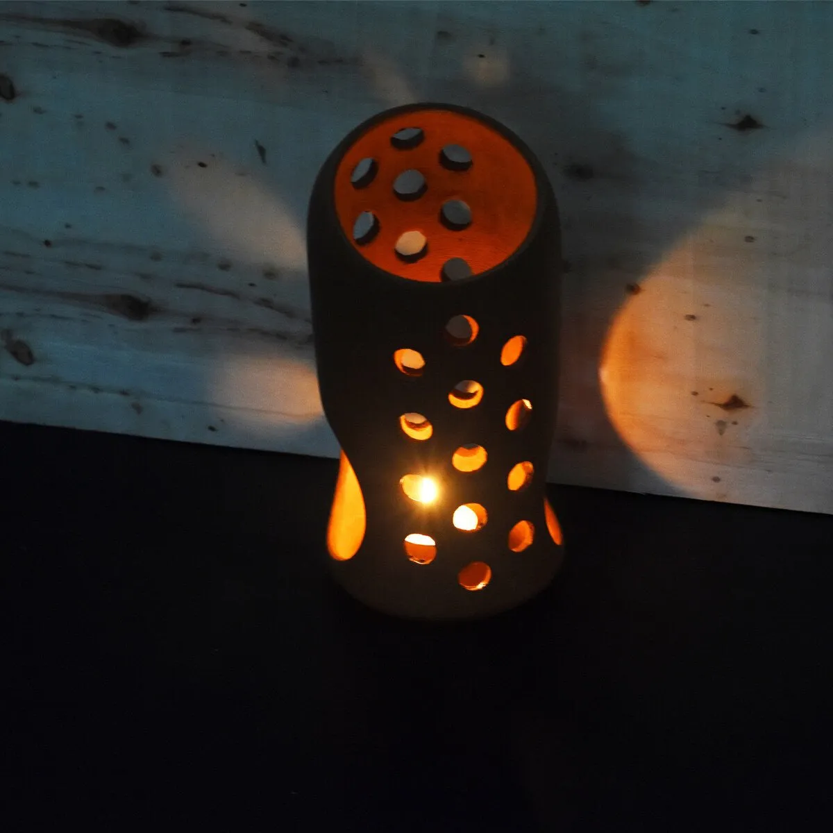 Cylinder Candle Stand with Free 2 Soywax Tealight Candles