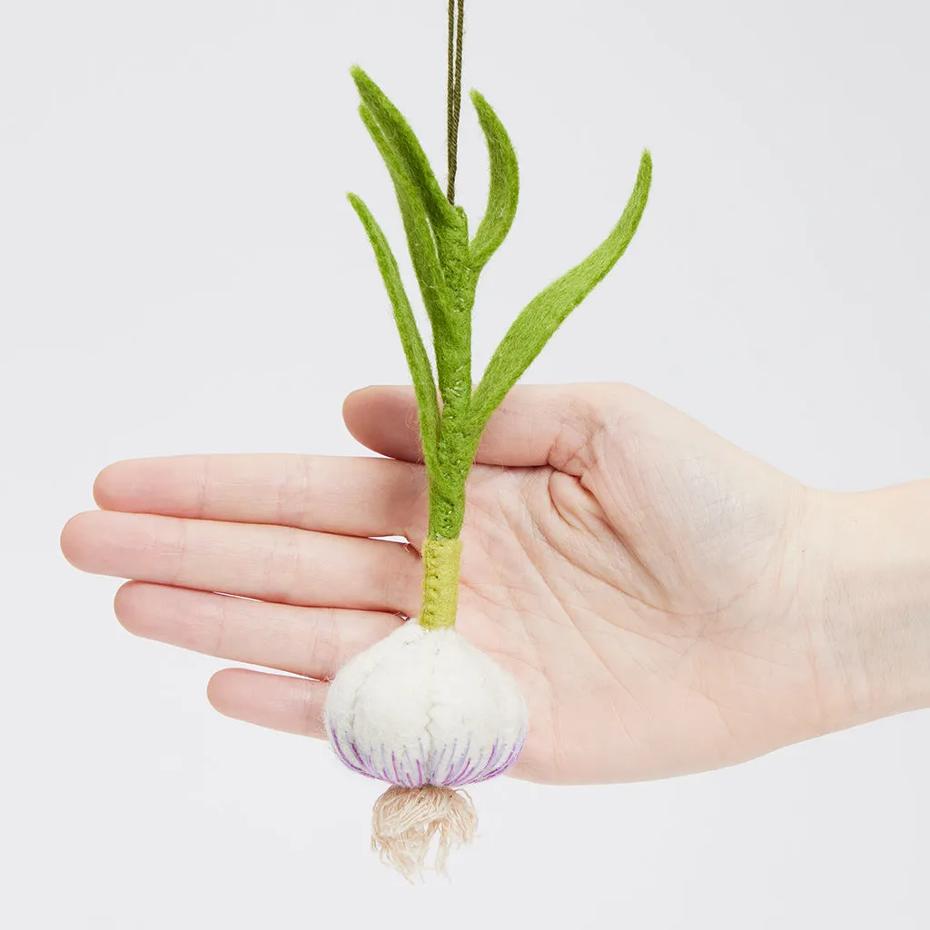 Garlic Plant Ornament