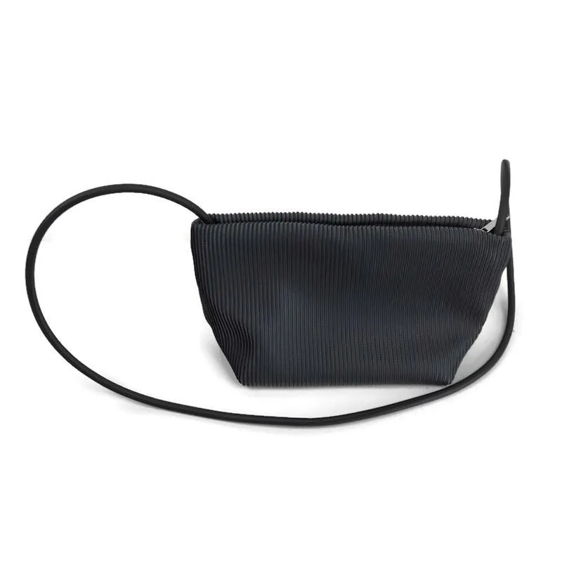 In-Zu Crossbody Bag: Medium Mouse