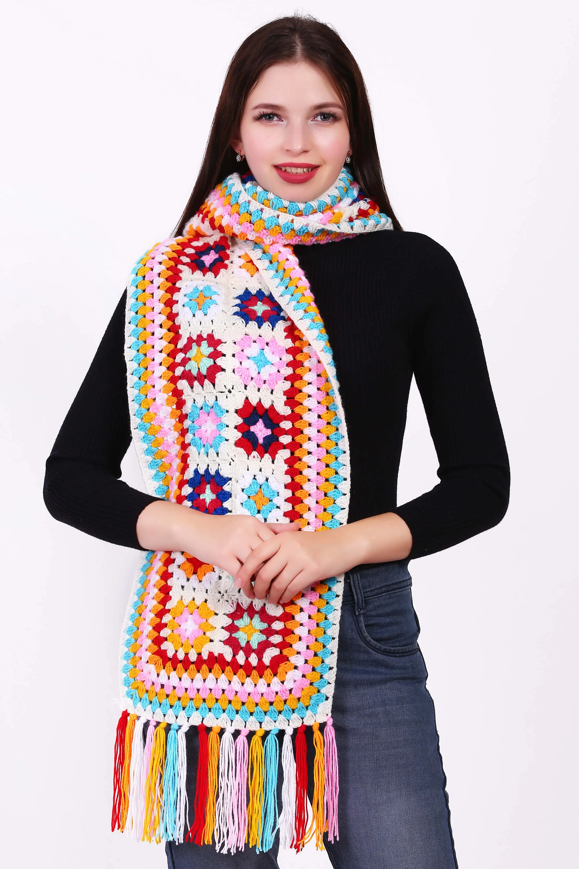 The Jolly WOOLEN Scarf Delight